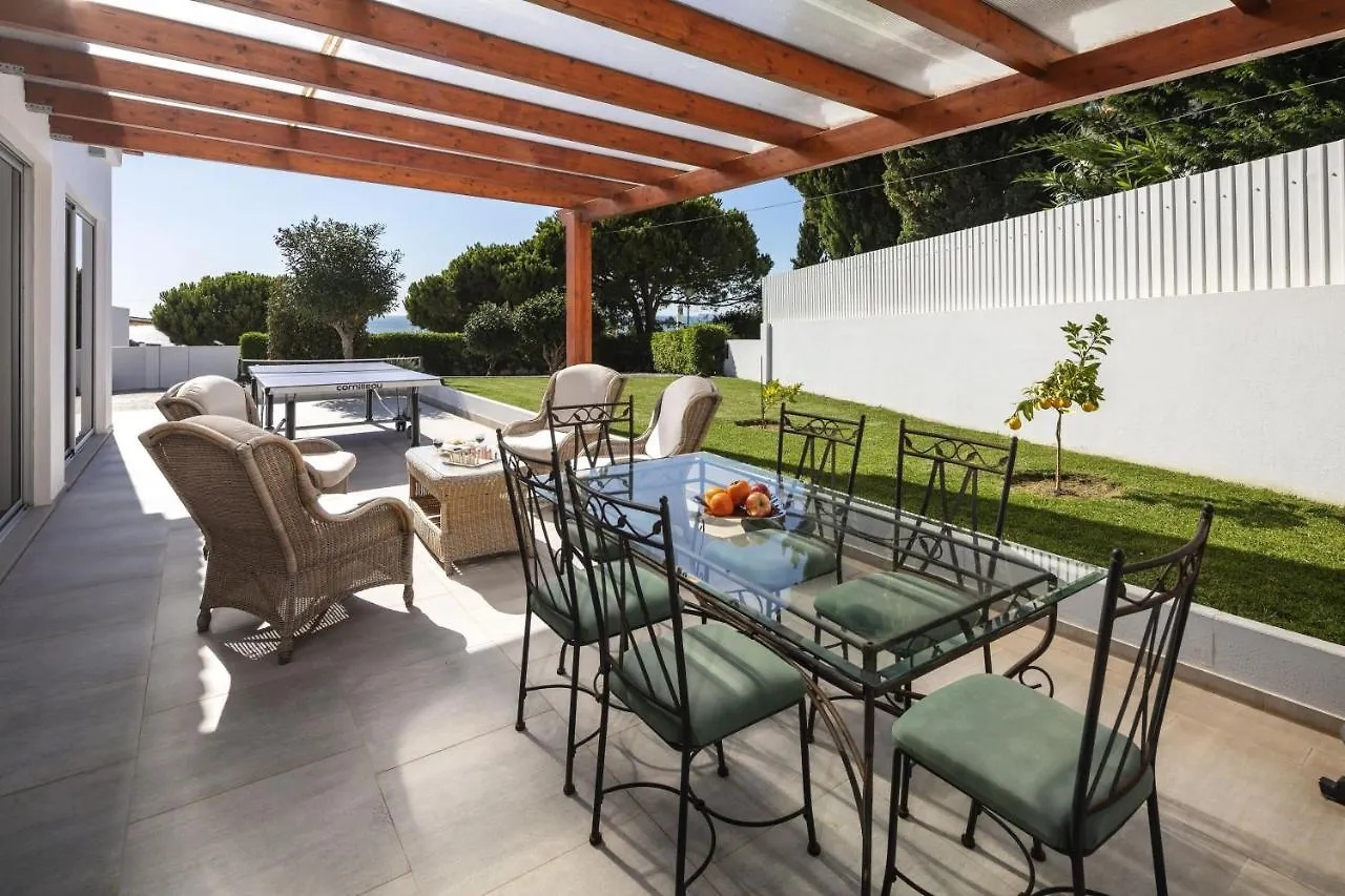 Magnificent Ferragudo Villa Casa Encantada 3 Bedrooms Stunning Sea Views Private Pool 0*, Ferragudo (Faro)