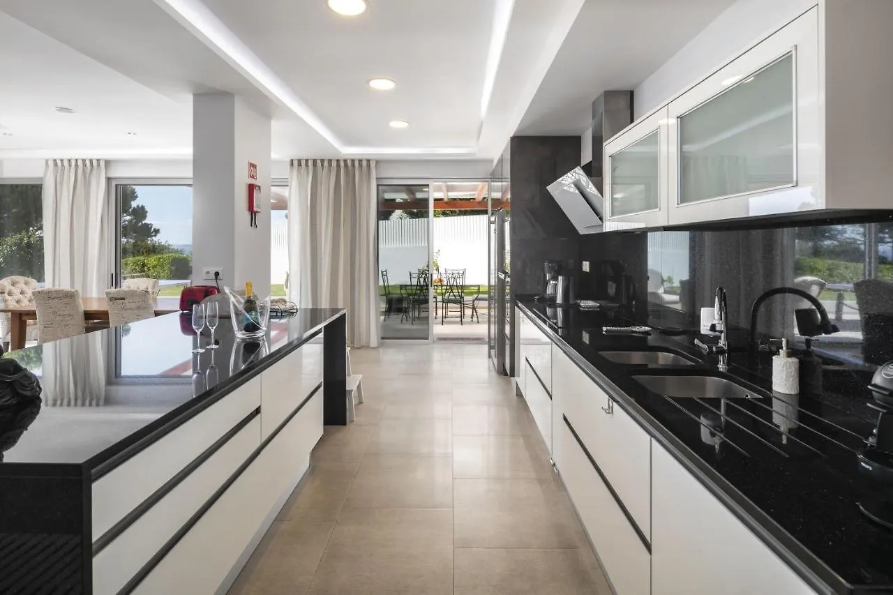 Magnificent Ferragudo Villa Casa Encantada 3 Bedrooms Stunning Sea Views Private Pool Ferragudo (Faro)